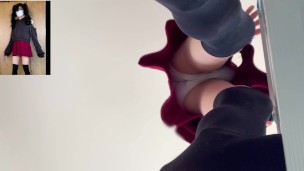 【女装】私服〇学生が天井の電球を取り換え、逆さ撮りで可愛い白パンチラ！