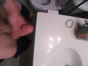 Quick cum before work - Screenshot 1 of 16 - HD