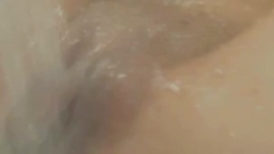Close Up of Ebony Masturbating & Cumming in Tub 
