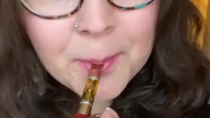 BBW sexy vaping kiss 