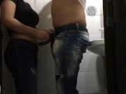 Laura Se Divierte En Sus Ratos Libres en el Trabajo Esposa Zorra 5/16