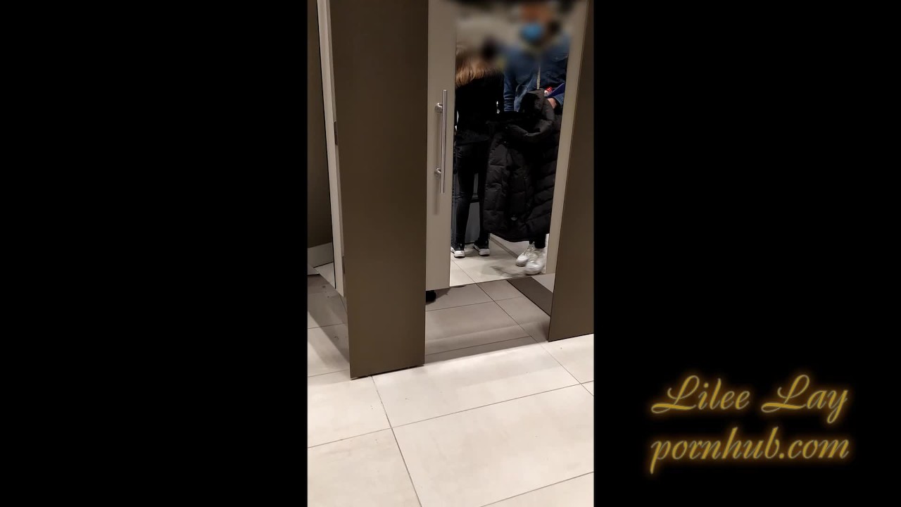 No panties in the fitting room of the mall - RedTube