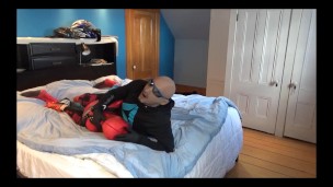 spiderman vs man in tights part 2