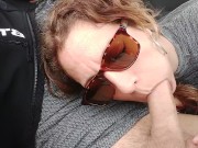 Vamos a recoger q mi novio pero no puedo resistirme a chuparsela a su amigo 4/16