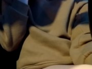 Играю с сосками в машине, мастурбирую и кончаю на парковке 16/16