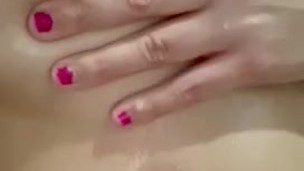 Latina massaging my natural tits with oil with a happy pussy (jennyfer Quenn)