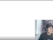 2021/2月——这女的到底带不带把，我看是带把的吧？ 11/16