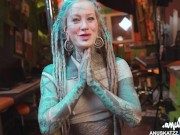 Who is your FAVORITE STAR ? Write direct LINK to them down in the comments ! 15/16