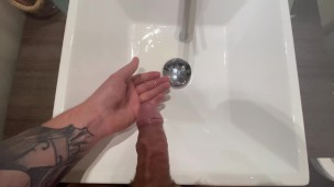 Johnny The Long Piss (Piss and cum in toilet)