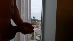 Walking around hotel and masturbating - Max sizes