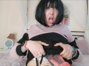 it's terrible! I have an alien in my belly! 13/16