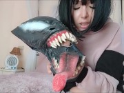 it's terrible! I have an alien in my belly! 14/16