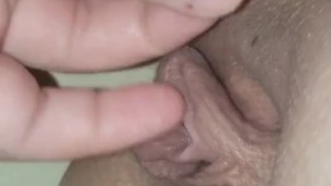 POV: Feashly Shaved Sexy Masturbation Session