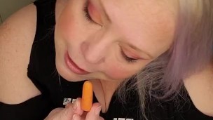 Small cocks Rock - Not porn, just me and a baby carrot explaining some things!