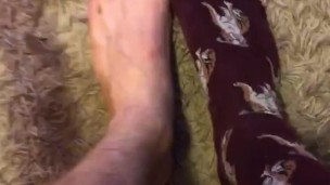 Taking of my socks after a skate sesh VERY HOT (bs 50-50 landed on big box)