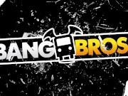 BANGBROS - Step Sister Valentina Jewels Plants Big Ass On My Face After Catching Me Spying On Her 14/16