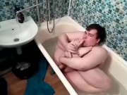 Артем дрочит кончает много раз продолжает дрочить и лизать ноги self suck autofellatio self footjob