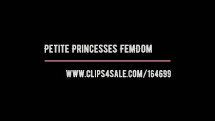 Gamer Girls Use a Slave As a Human-Sofa For Facesitting and Stomach-Sitting Femdom While Playing