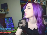 Cute Emo Camgirl Fingers Her Pussy And Twerks For You 10/16