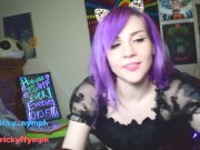Cute Emo Camgirl Fingers Her Pussy And Twerks For You 8/16