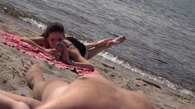 DICK FLASH ON BEACH  Little dick public flashing