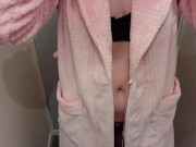  Neighbour came to borrow coffee and i paid her money to cum in her mouth and suck my cock 4/16