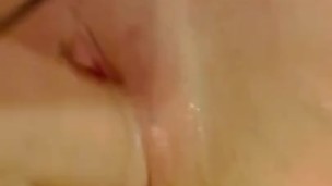 Olivia Foxx Playing with my new toy in tub for first time 