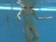 Beautiful underwater erotics with Irina 9/16