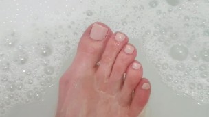 Cleaning My Tired Foot! Gets Right In-between The Toe