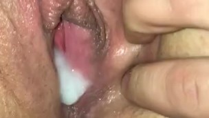 BBW SLUT GETS AN AMAZING CREAMPIE