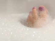 Soapy bath time toes! - Screenshot 15 of 16 - Fetish