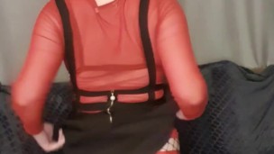 Kinky Redhead E-Girl Dances, Strips, Teases, and Masturbates While Home Alone