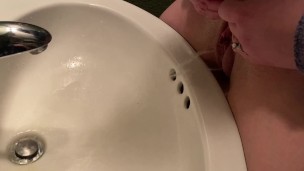 Wife pisses into sink in public restroom