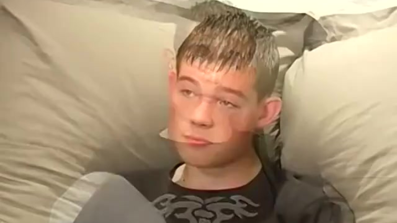 Lovely British twink Shaun plays with his hairy dick solo - Free Sex Video - RedTube