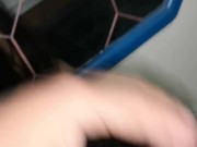 latina de 18 chupa mi gran polla gruesa después de masturbarse su delicioso clítoris 14/16