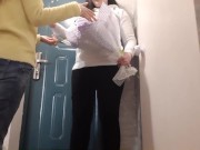 Расплатилась с доставщицей цветов аналингусом и кунилингусом - lesbian_illusion 2/16