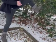 Houston Snowpocalypse 2021 buttplugbetty squirts in the snow!