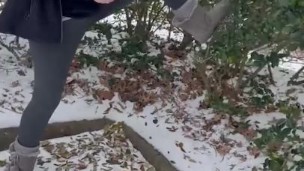 Houston Snowpocalypse 2021- ButtPlugBetty squirts in the snow!