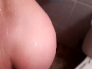 mi CUÑADA en el BAÑO, me invita a BAÑRMEN CON ELLA 9/16