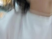 Обоссалась в подъезде и оттрахала за это себя душем 1/16