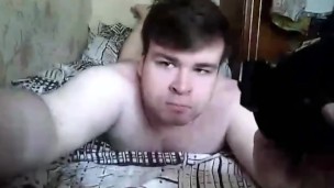 Артем сосет сам себе дрочит ногами лижет ноги self suck autofellatio self footjob