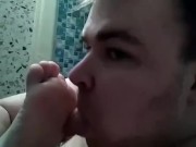 Артем сосет сам себе дрочит ногами лижет ноги self suck autofellatio self footjob