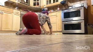  Free Use Wife Cleaning Floors on All Fours