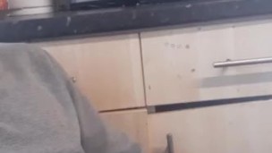 Kitchen quickie before get caught