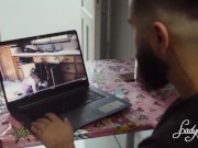 A encanadora veio desentupir meu cano 1/16