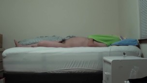 Matt Mak's Bed Humping Show 12