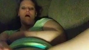 She cums so hard from vibrating thrusting cock!!!!