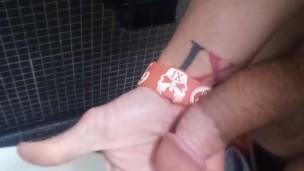 Quick solo jerk after piss at work