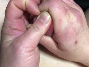 ぷよぷよボールでオナニー。尿道からなるべくたくさん膀胱に入れていくと、前立腺や括約筋が刺激されて気持ちいいです。再撮影version - Screenshot 5 of 16 - Precum