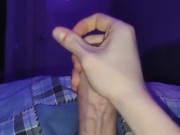 18 летний парень дрочит после колледжа вспоминая свою подругу - Screenshot 8 of 16 - Masturbates